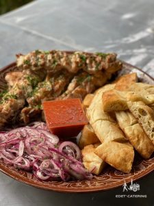 Выездной кейтеринг в формате "Кухня на выезд" - Edet Catering. Идеальное питание для всех мероприятий