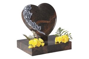 Правила ухода и установки памятников из гранита и мрамора